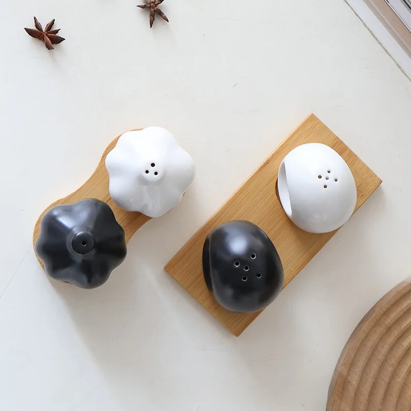 Japanese Simple Black White Ce - Herb Keeper Bottle 评论和价格